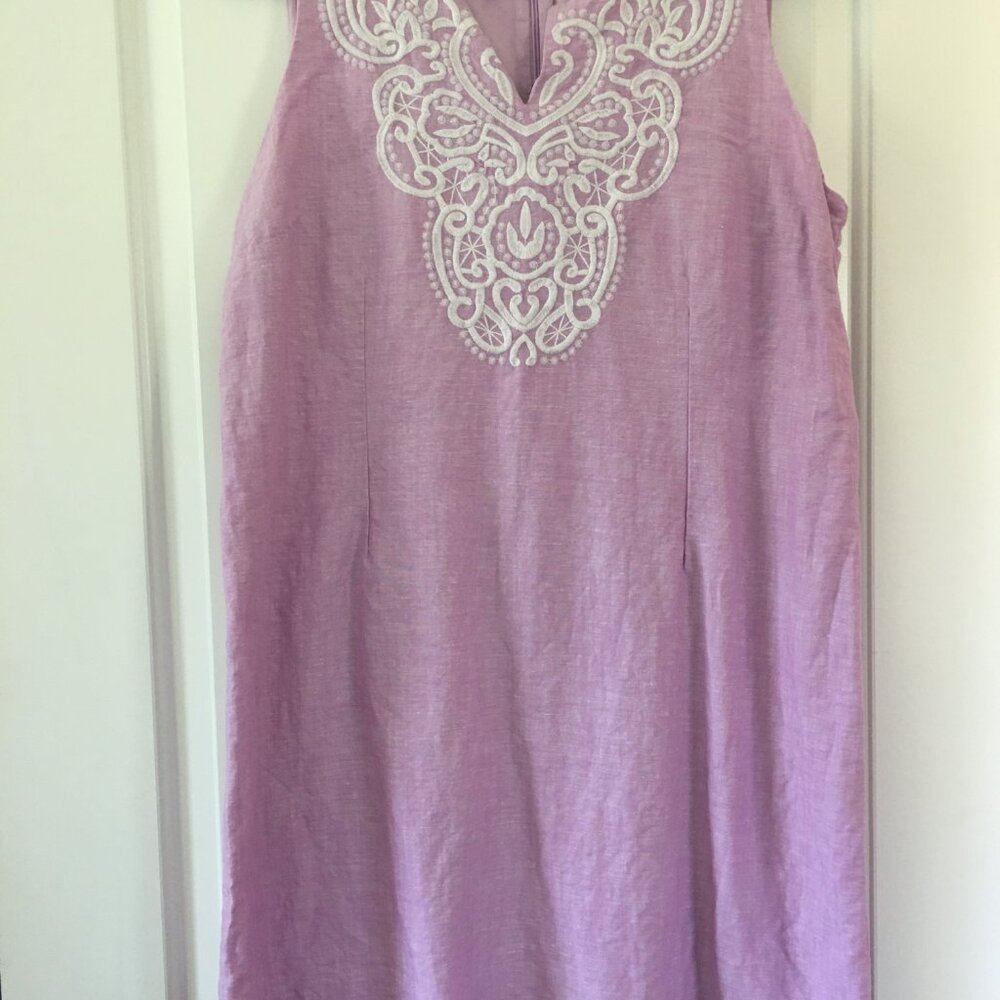 Talbots Lavender with White Embroidery Sleeveless Dress Knee Length 16 Petite - Picture 2 of 8